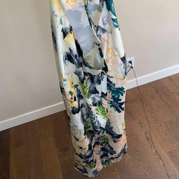 Floral midi dress - Picture 4 of 4